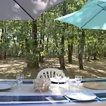 Maison Avec 3 Et Piscine Proche De La *