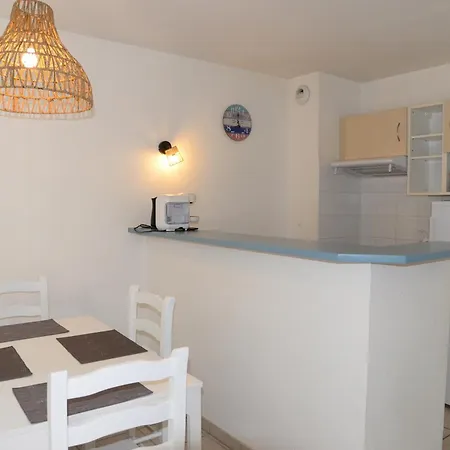 Prázdninový dům Maison Avec 3 Et Piscine Proche De La *