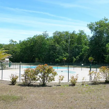 بيت للعطل Maison Avec 3 Et Piscine Proche De La *