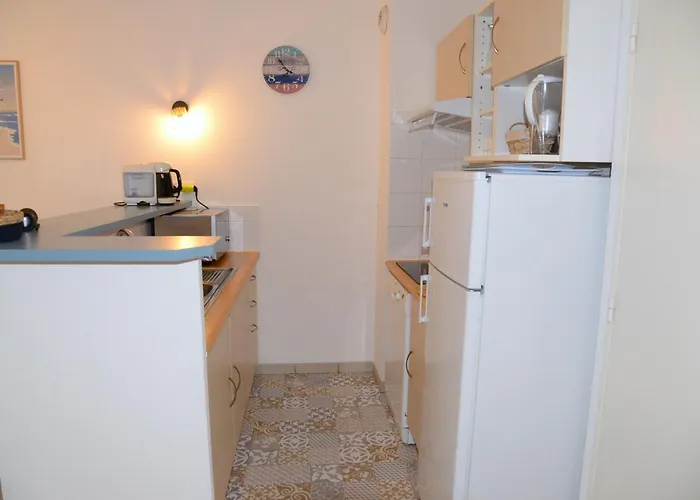 Maison Avec 3 Et Piscine Proche De La