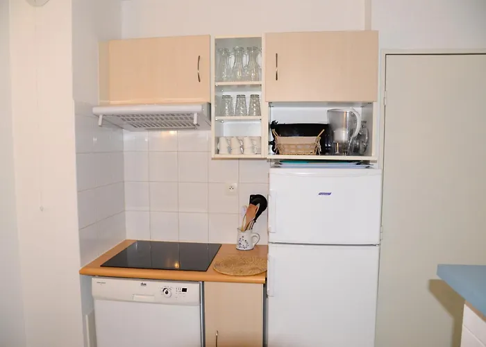 بيت للعطل Maison Avec 3 Et Piscine Proche De La